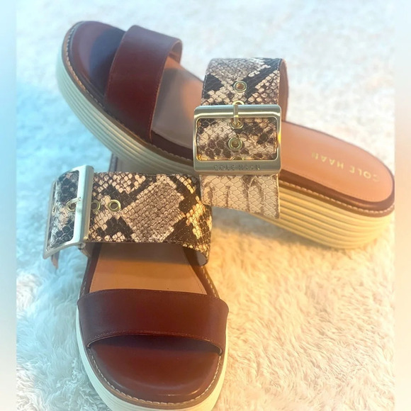 NWT Cole Haan Sz 7.5 Sand Dollar Snake Print Leather Grand Platform Sandals - Picture 2 of 16